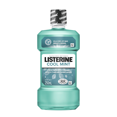 Mint mouthwash. Listerine cool Mint. Листерин антисептический. Listerine спрей. Листерин ультра.